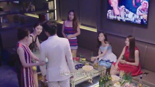 娱乐吃瓜姐买鸭子视频,揭秘网红日常幕后趣事